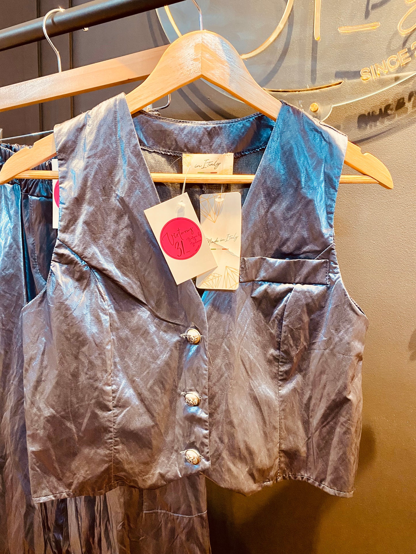 European metallic vest