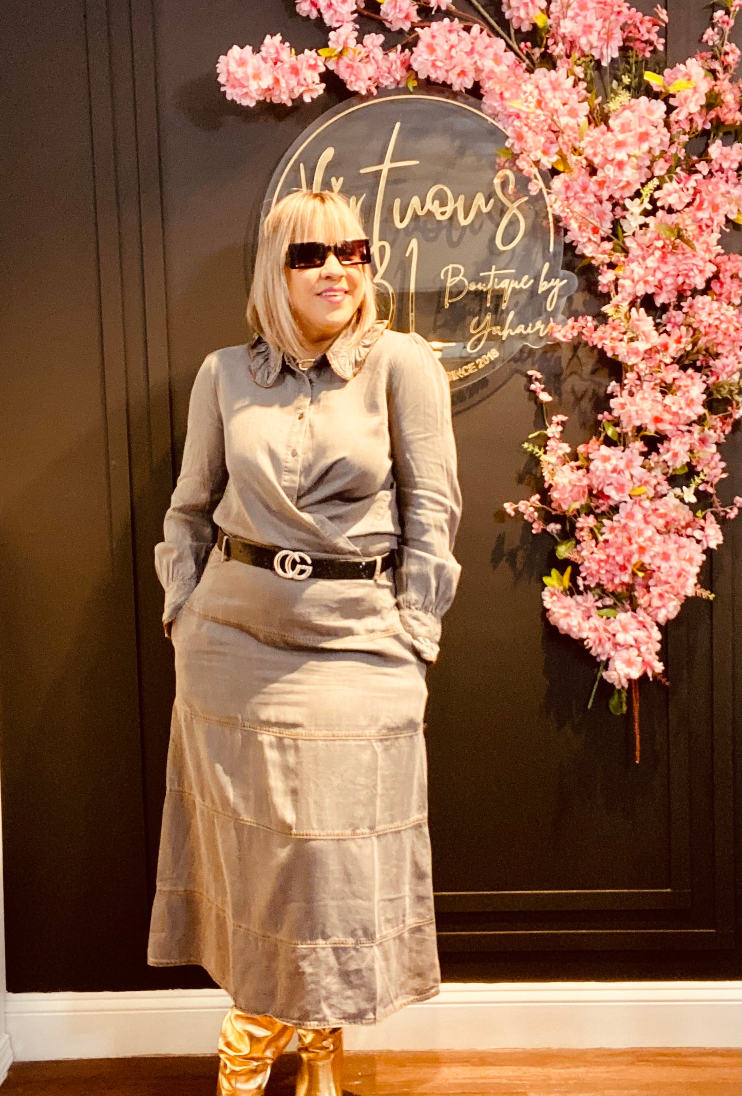 Washed gray skirt