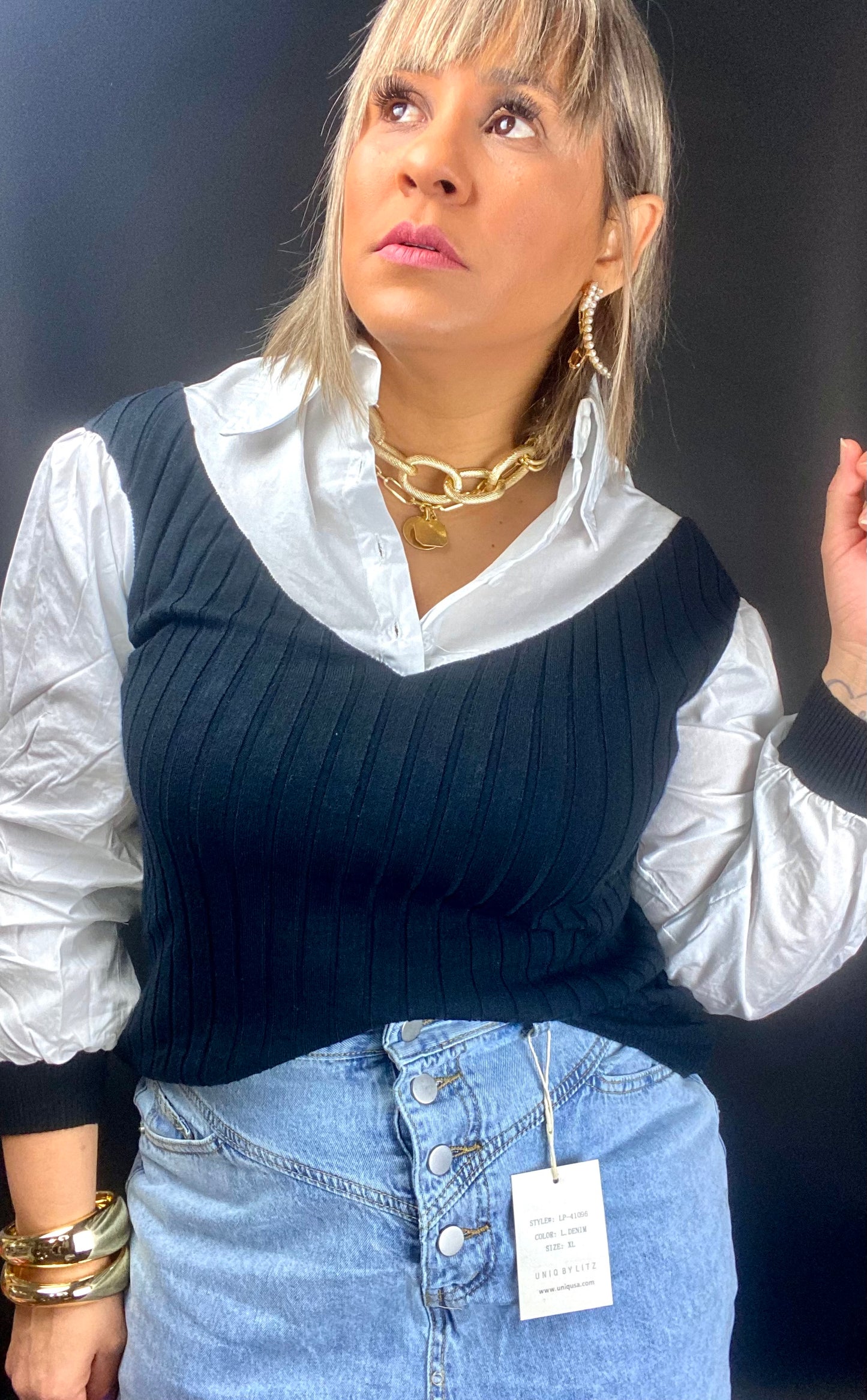 Black / white top