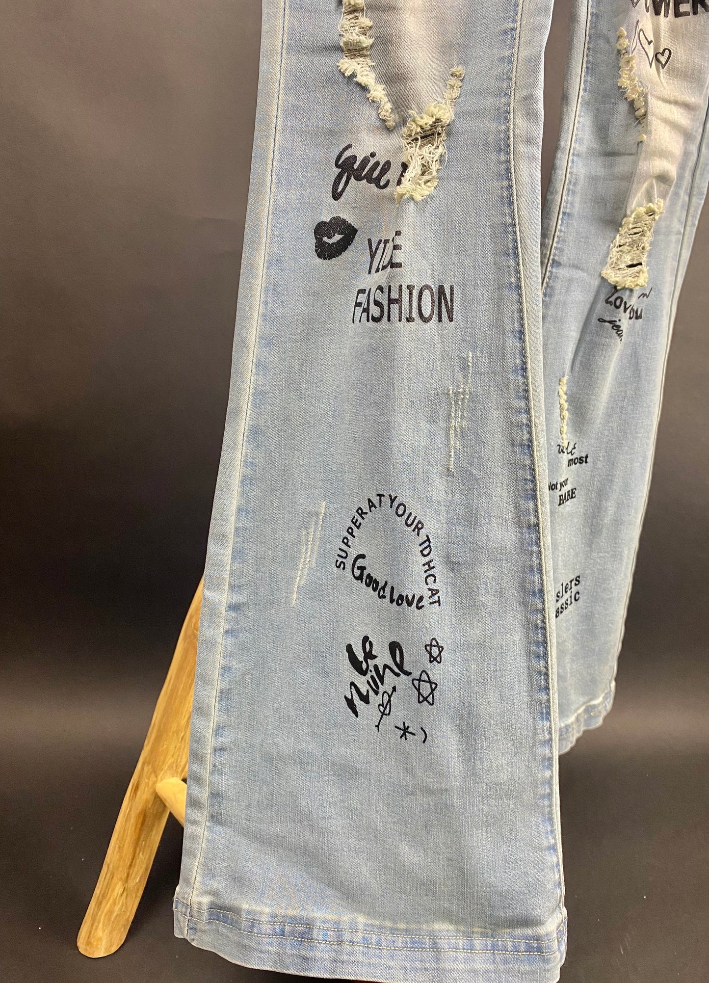 Urbano bell bottom denim pant