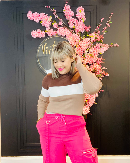 Brooklyn Tuttle neck