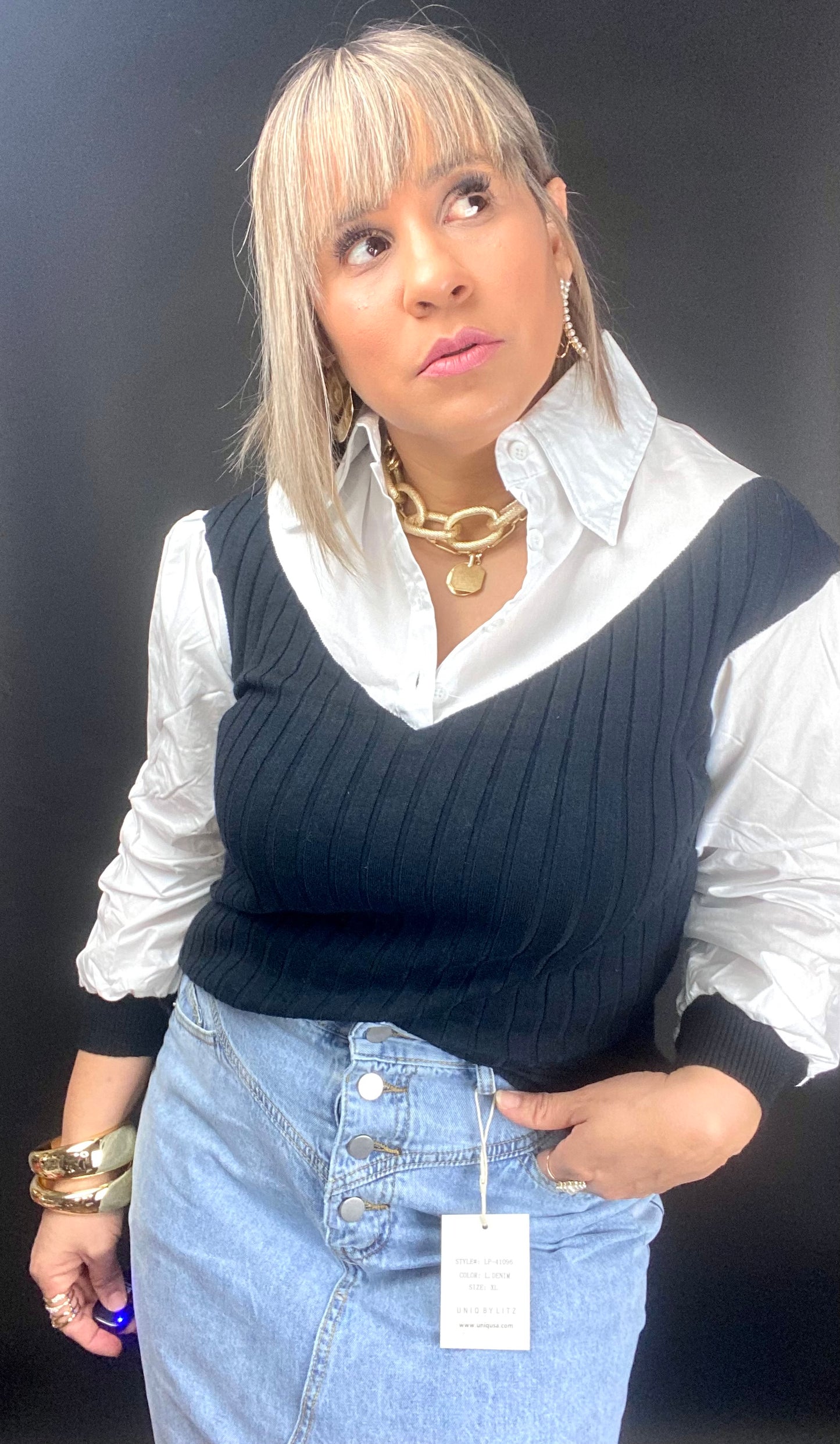 Black / white top
